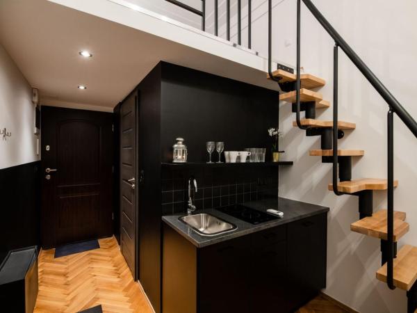 DIETLA 99 APARTMENTS - IDEAL LOCATION - in the heart of Krakow : photo 6 de la chambre maisonnette