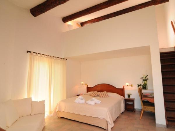 Hôtel L' Estelle en Camargue : photo 5 de la chambre chambre quadruple