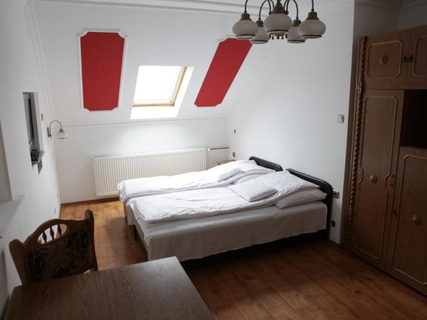 Eged Vendégház : photo 2 de la chambre chambre lits jumeaux