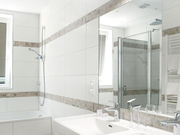 Hotel - Restaurant Valley Rose : photo 5 de la chambre chambre quadruple