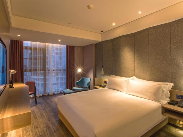 Mercure Suzhou Downtown : photo 1 de la chambre chambre lit king-size supérieure