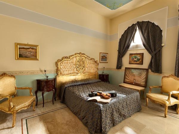 Hotel Art Resort Galleria Umberto : photo 6 de la chambre chambre triple supérieure