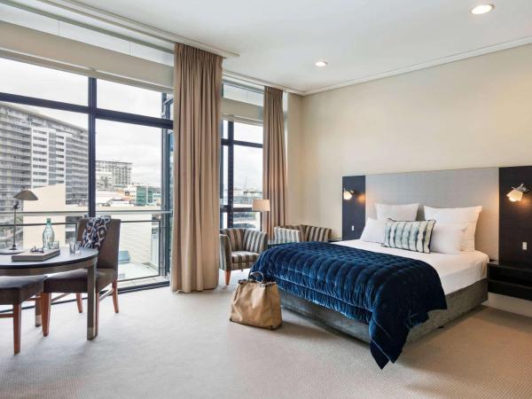 The Sebel Auckland Viaduct Harbour : photo 4 de la chambre suite studio lit queen-size - vue sur ville