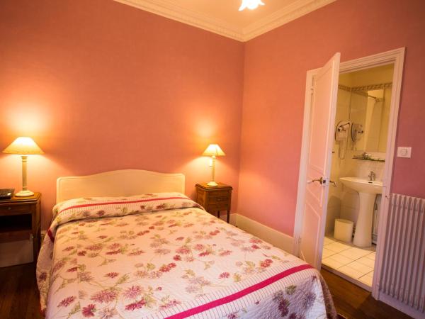 Hotel La Villa Fleurie : photo 2 de la chambre petite chambre double