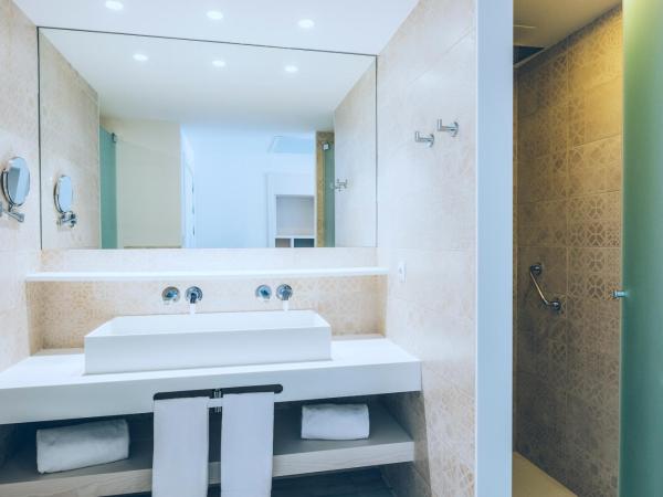 Iberostar Selection Marbella Coral Beach : photo 6 de la chambre chambre double ou lits jumeaux supérieure