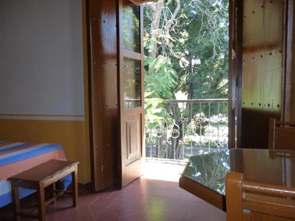 Hotel Monte Alban - Solo Adultos : photo 6 de la chambre chambre triple