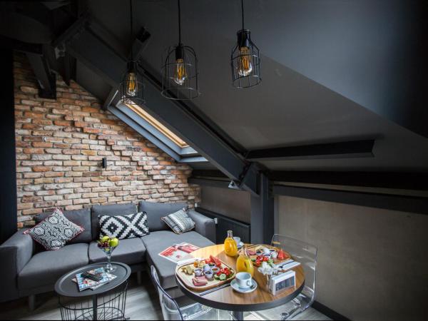 Cityloft 161 : photo 2 de la chambre suite d'angle avec terrasse