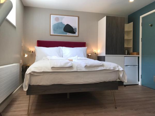 Aaron Wise - 62 Plantagenet Studios : photo 1 de la chambre studio standard