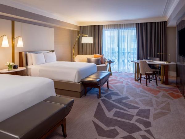 Hotel Crescent Court : photo 2 de la chambre chambre quadruple