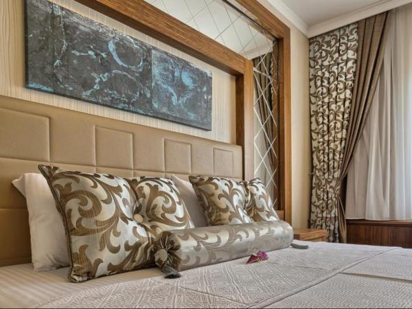 City Hotel Residence : photo 1 de la chambre chambre accessible aux personnes à mobilité réduite