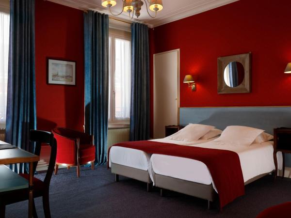 Grand Hotel de L'Univers : photo 1 de la chambre chambre double ou lits jumeaux privilège 