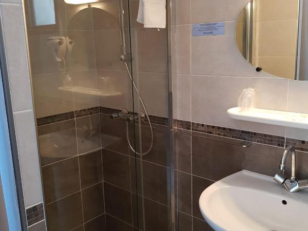 Le Mas de Mon Pere : photo 5 de la chambre chambre double