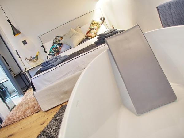 La Vita e Bella II : photo 8 de la chambre suite - vue sur ville