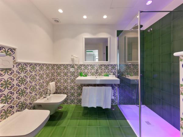 La Casa dell'Orologio - MAIN SQUARE : photo 1 de la chambre classic quadruple room with terrace