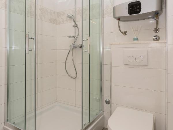 Luxury Rooms Saint Jacob : photo 6 de la chambre chambre double deluxe avec lit d'appoint