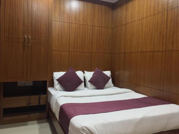 Shoba Tulip Hebbal : photo 4 de la chambre executive room non ac