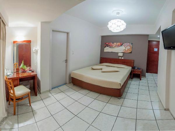 Epidavros Hotel : photo 10 de la chambre chambre double ou lits jumeaux