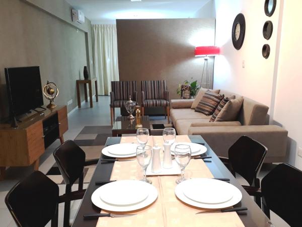 Apartamentos CR : photo 8 de la chambre appartement avec balcon