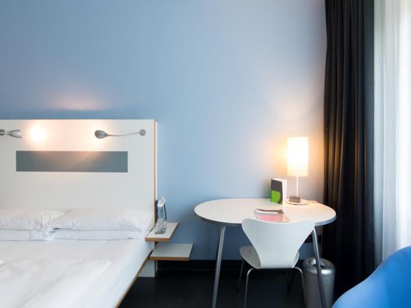 Ku'Damm 101 Hotel : photo 2 de la chambre chambre double ou lits jumeaux confort