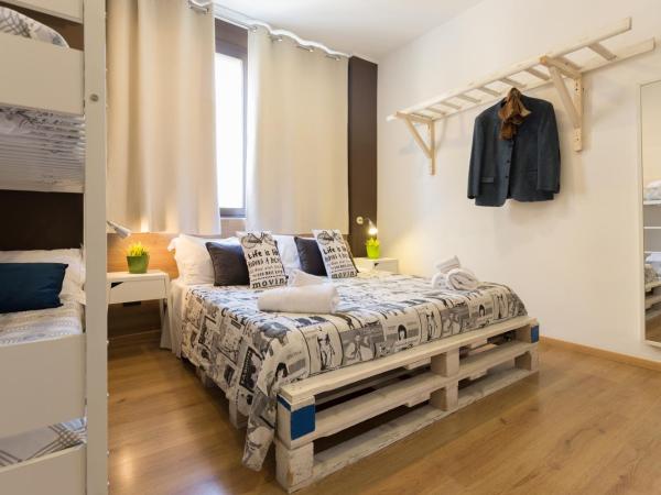 B&B Miro Centro Catania : photo 2 de la chambre chambre quadruple