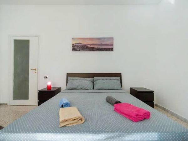 B&B Alexander : photo 2 de la chambre chambre triple avec salle de bains commune