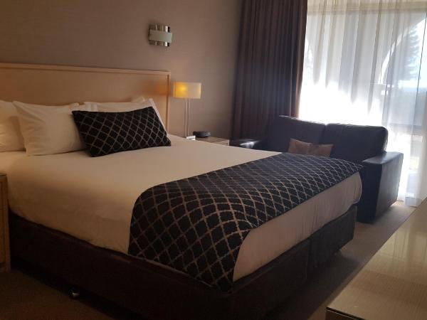 Largs Pier Hotel : photo 2 de la chambre chambre lit queen-size motel 