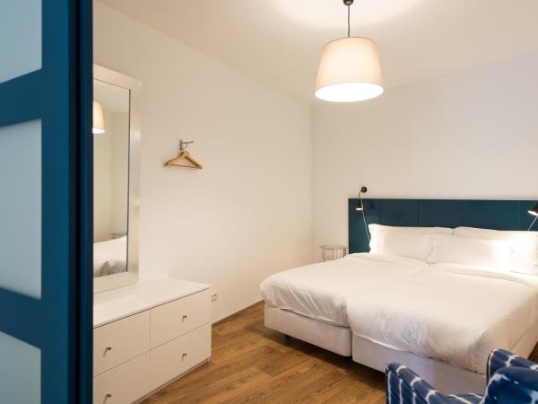 Alfama - Lisbon Lounge Suites : photo 6 de la chambre appartement 2 chambres avec jardin