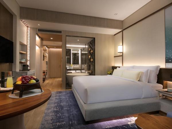 The Anandi Hotel and SPA - Luxury Healing Hotel for Wellbeing : photo 3 de la chambre chambre lit king-size exécutive