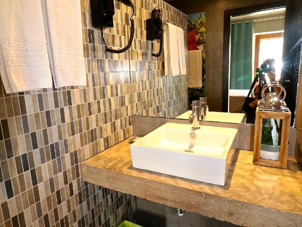 Lost & Found - Guesthouse & Suites : photo 5 de la chambre chambre double supérieure