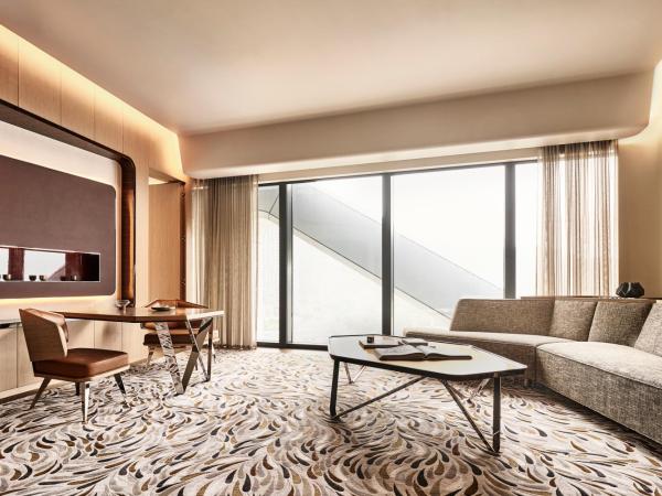 City of Dreams - Morpheus : photo 3 de la chambre morpheus - suite prestige avec accès au salon club