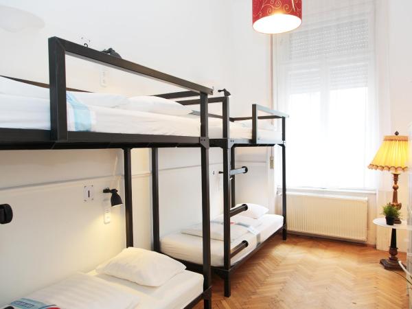 Maverick Ensuites : photo 2 de la chambre lit simple dans dortoir mixte 4 lits