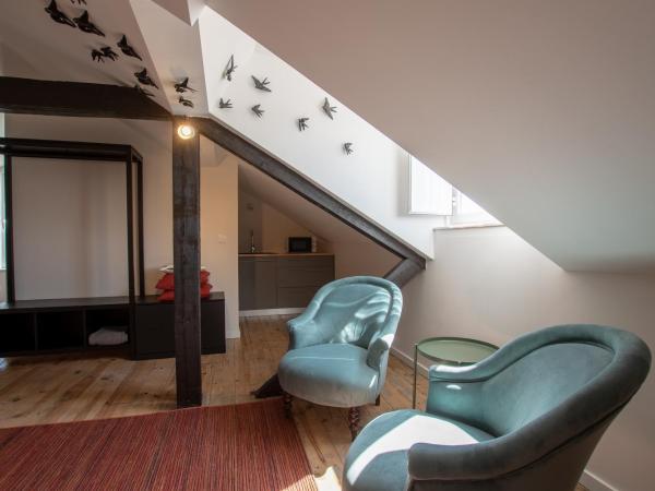 Carnot House : photo 6 de la chambre chambre double ou lits jumeaux deluxe - vue sur ville