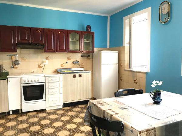 Guesthouse Sea View : photo 6 de la chambre chambre double avec balcon