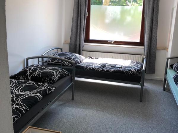 Rana's Zimmervermittlung 2 : photo 4 de la chambre chambre familiale avec salle de bains