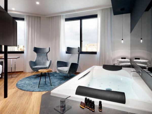 Hotel SB Icaria : photo 1 de la chambre suite avec jacuzzi