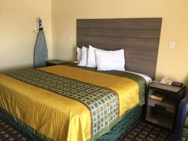 Luxury Inn and Suites Seaworld : photo 7 de la chambre chambre lit king-size - non-fumeurs