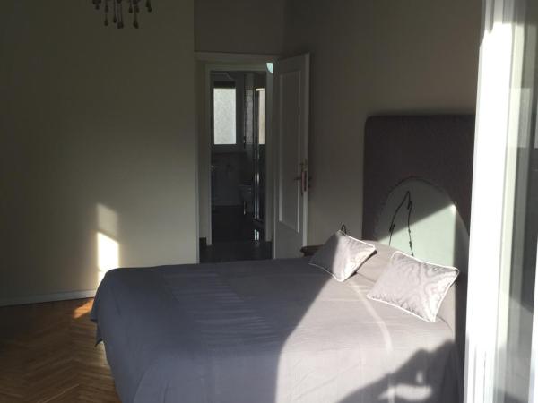 Beaucoeur : photo 1 de la chambre chambre double avec salle de bains commune