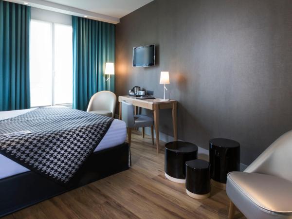 Hotel Acanthe - Boulogne Billancourt : photo 1 de la chambre chambre deluxe