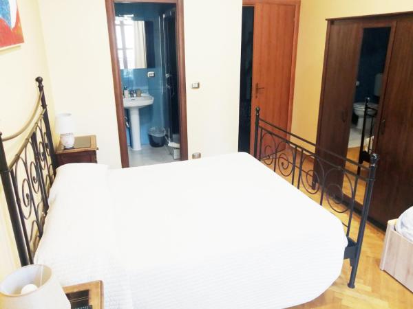 B&B Central Station : photo 1 de la chambre chambre triple standard