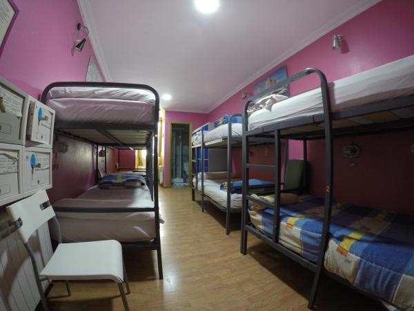 RC Miguel Angel : photo 3 de la chambre lit dans dortoir de 8 lits avec salle de bains privative
