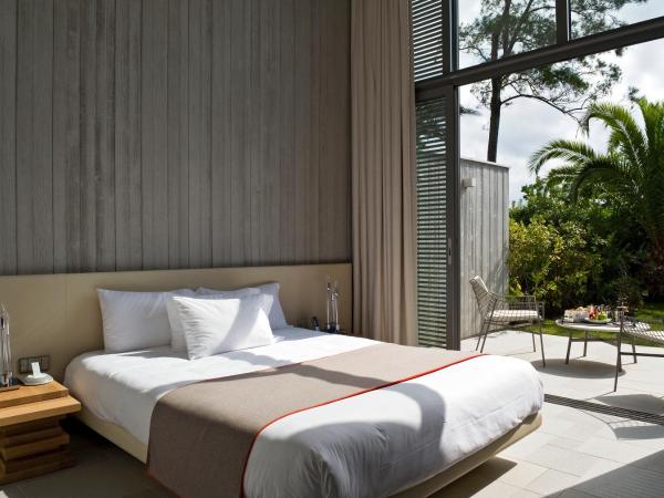 Sezz Saint-Tropez : photo 1 de la chambre bungalow (2 adultes)