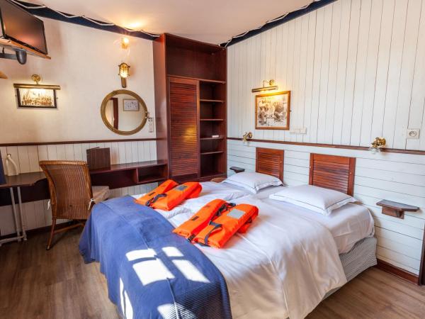 Boat Hotel De Barge : photo 1 de la chambre cabine croisière - vue sur jardin