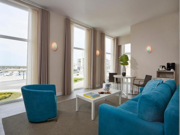 Hotel Faro & Beach Club : photo 2 de la chambre suite