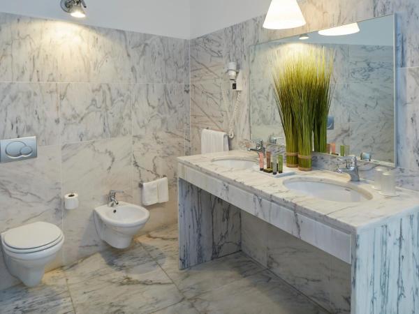 Hotel Faro & Beach Club : photo 5 de la chambre suite