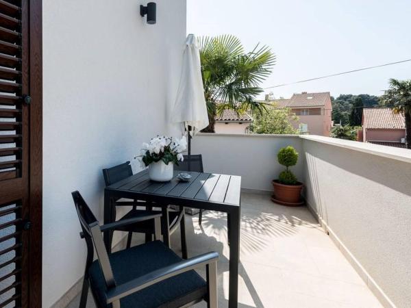 Apartments Medora : photo 9 de la chambre appartement avec balcon