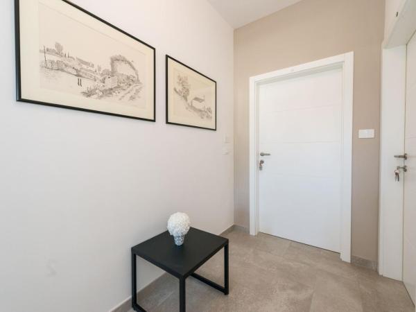 Apartments Medora : photo 1 de la chambre appartement avec balcon