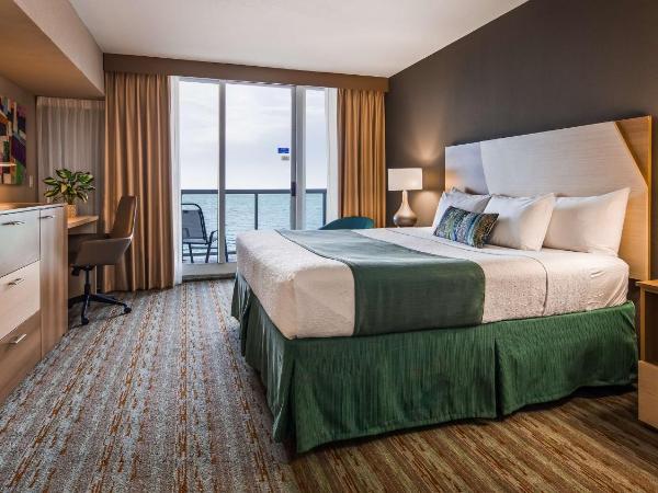 Best Western Plus Atlantic Beach Resort : photo 2 de la chambre chambre lit king-size - côté océan