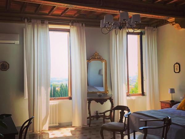 BnB Paolina : photo 5 de la chambre chambre lit king-size - vue sur jardin