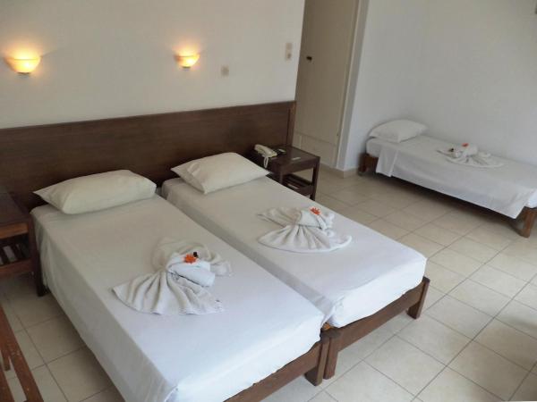 Poseidon Hotel : photo 3 de la chambre chambre triple