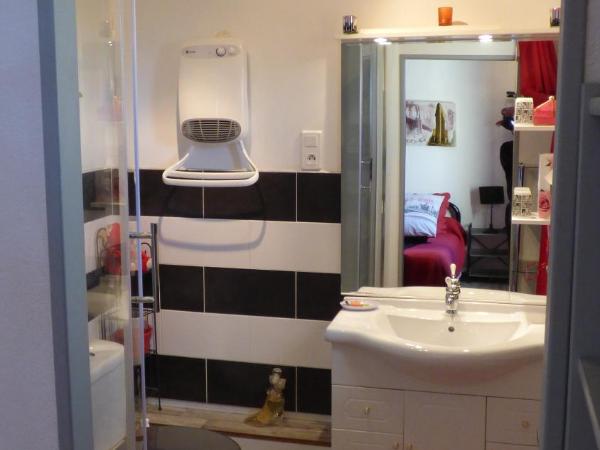 L'Oustalet : photo 1 de la chambre chambre double